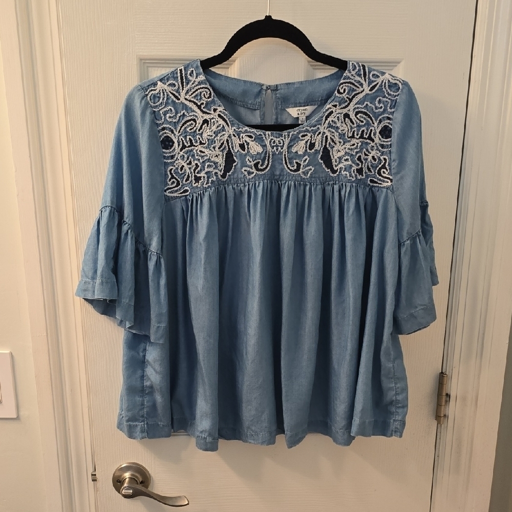 EUC Crown & Ivy Light Blue Embroidered Blouse Size S (#14)